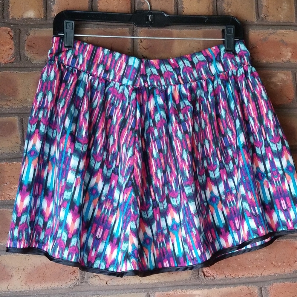 Pleated skirt